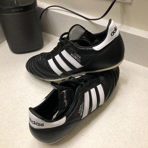 adidas Copa Mundial Soccer Cleats (Mens, size 9)